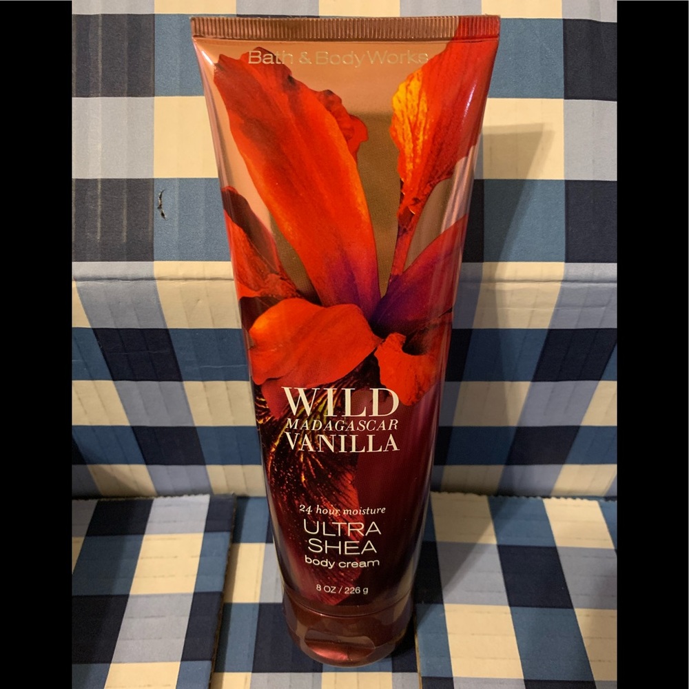 Bath & Body Works Cream- Wild Madagascar Vanilla